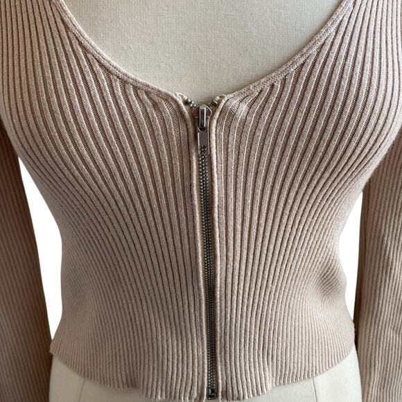 FOREVER 21 Cropped Full Zip Sweater Womens Large Tan Ribbed Boho Chic Festival - Picture 4 of 8